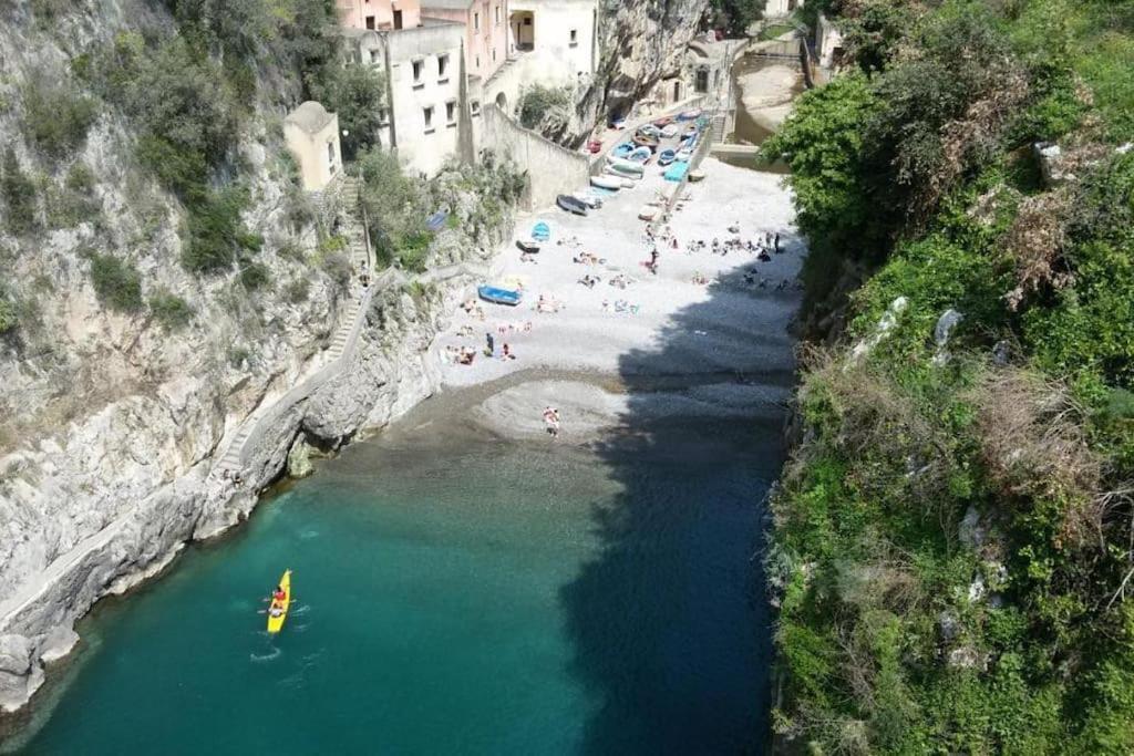 Amalfi Rooms Duoglio Beach -Amazing Seaview エクステリア 写真