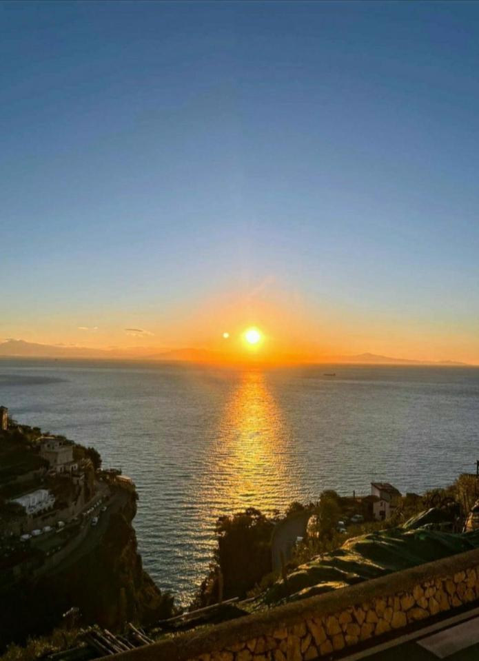 Amalfi Rooms Duoglio Beach -Amazing Seaview エクステリア 写真
